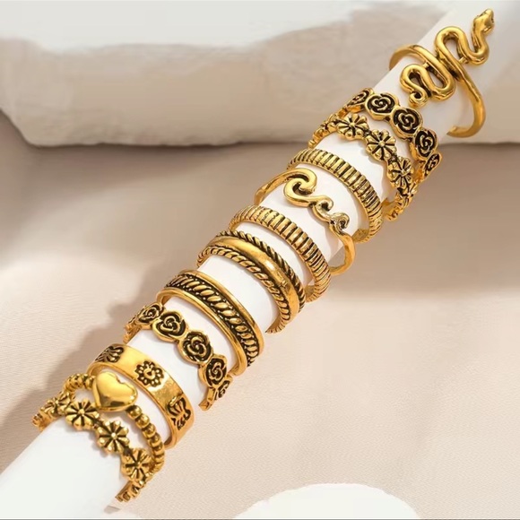 12-Piece Aged Gold Ring Set - Picture 2 of 6